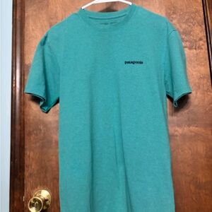 Patagonia Men's Aqua Short Sleeve Tee